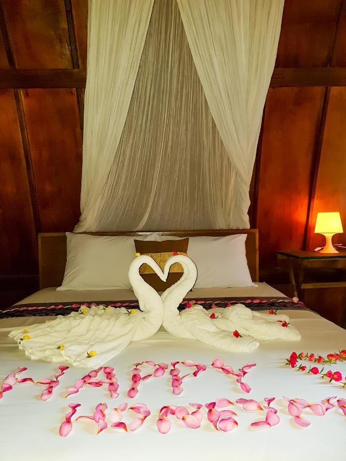 Leaf Coco Bungalow Gili Air Exterior photo